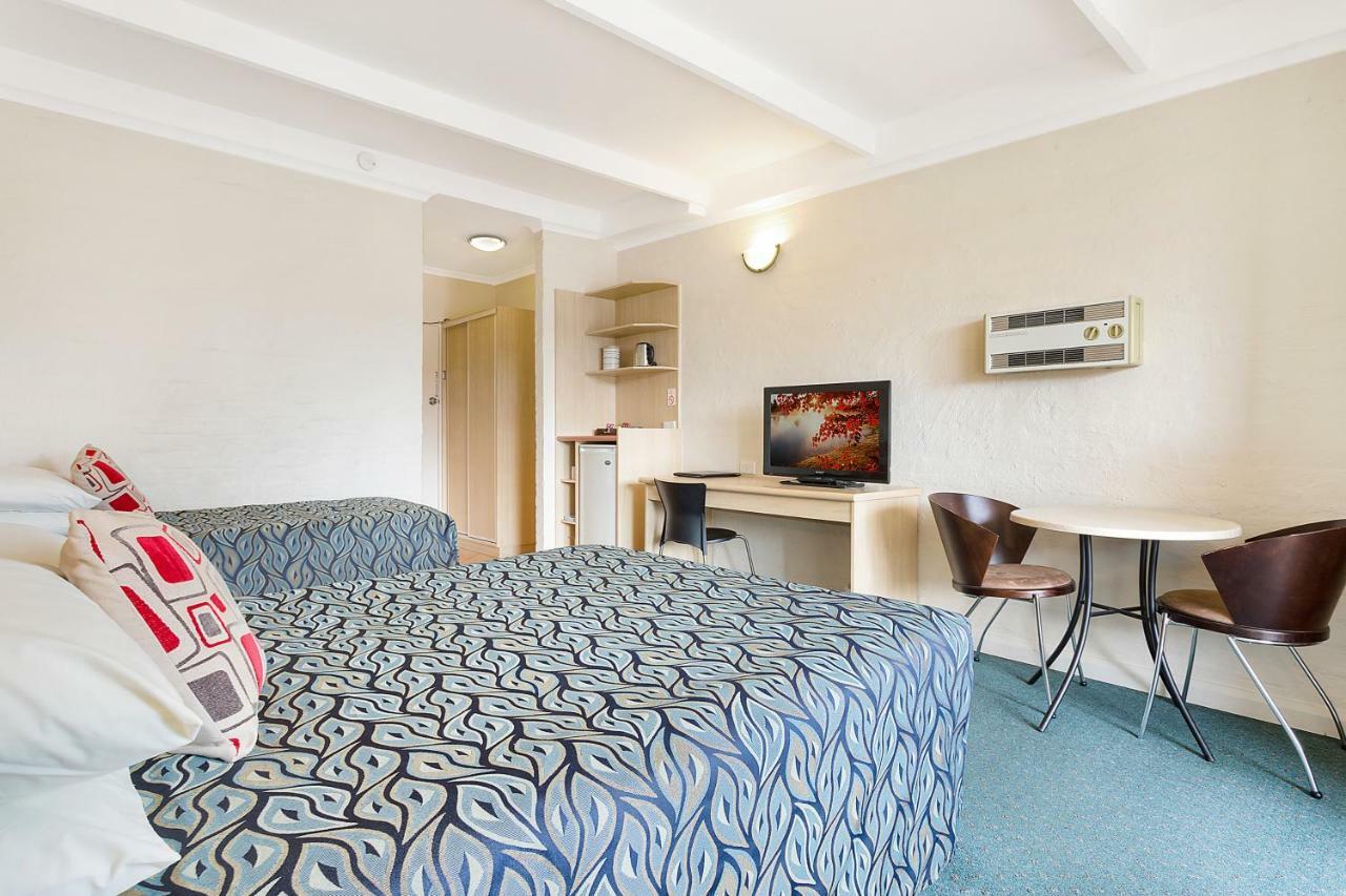 Black Dolphin Motel & Apartments Merimbula Exterior foto